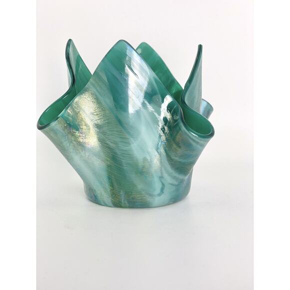 Sydenstricker Green irridescent handkerchief Vase/Tealight Candle Holder Signed - Picture 2 of 8